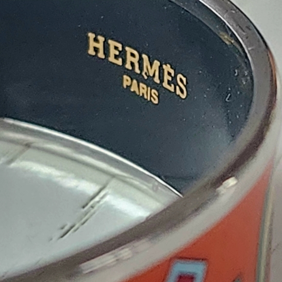 Hermes Wide Orange Paris 24 Faubouh Enamel Bangle-EUC! - Picture 3 of 10